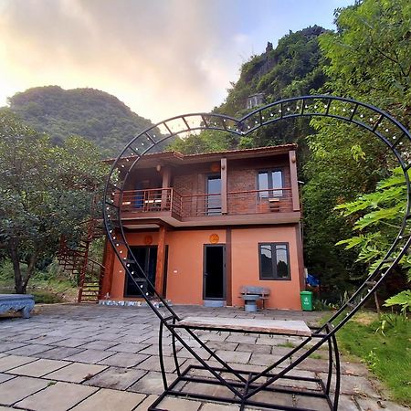 Tam Coc Moutainside Homestay Ninh Bình Exteriör bild